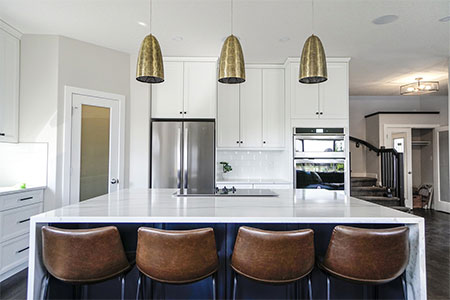 5 Tricks to Make a Small Kitchen Look and Feel Bigger