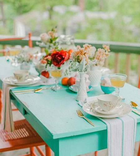 use paint to add colour to garden