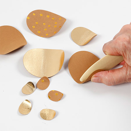 make last-minute christmas decorations
