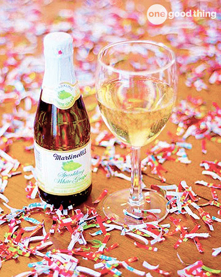 make confetti with shredder paper