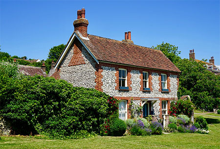How To Get Properly Compensated When Selling An Old House