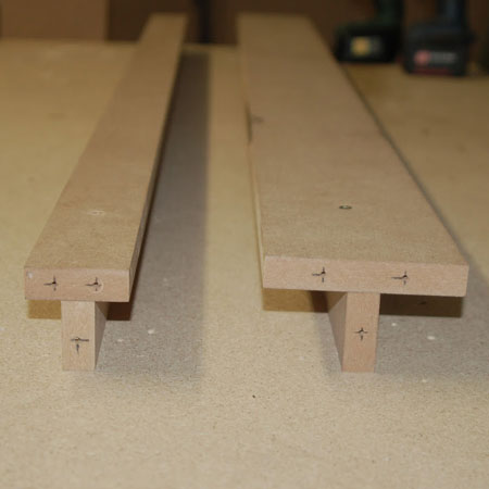 cross pieces prevent bowing