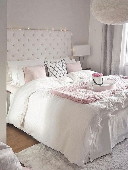 diamond tufted headboard