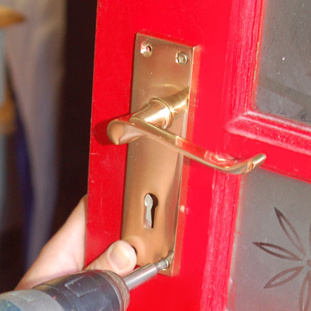 fit new door handle
