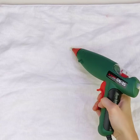 Make a Shaggy Valentine Cushion