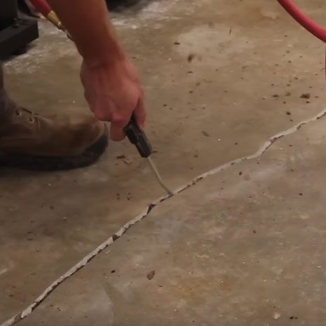 repair small cracks in concrete