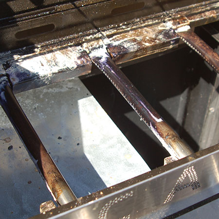 remove rust from gas grill or braai