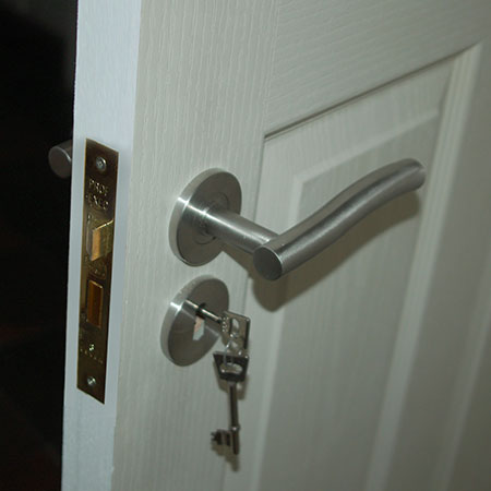 How To Fit An Internal Door Handle, door handle 