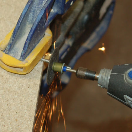 use dremel multitool to cut bolts to length