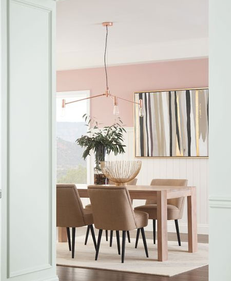 choose paint colour for a home