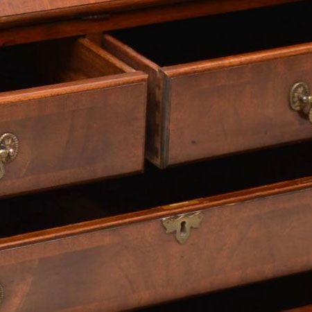 check old furniture for dovetail joints