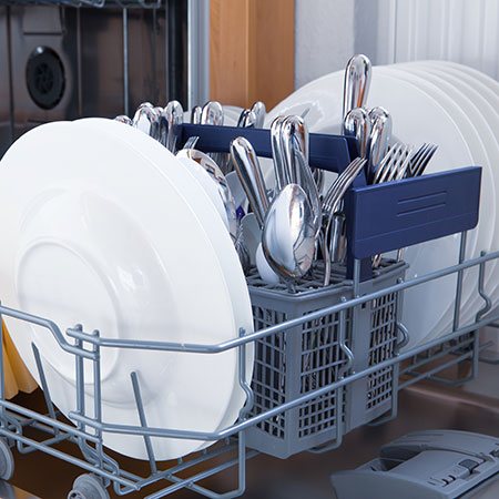 Good habits to keep in mind when using a dishwasher