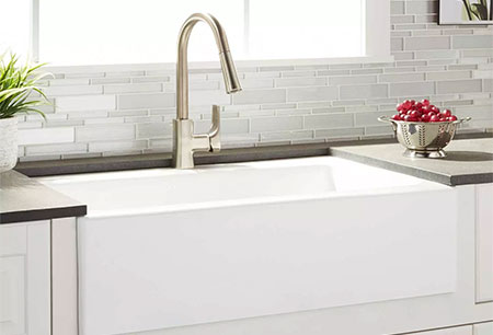 farmhouse sink