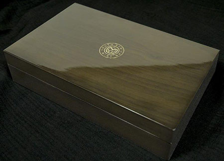 Pratley Putty showcased on commemorative coin series from the SA Mint.