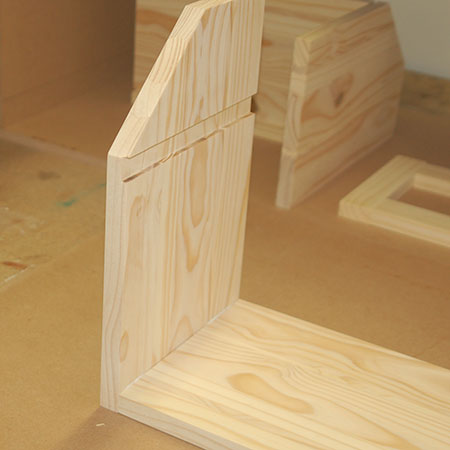 assemble sides of bread bin