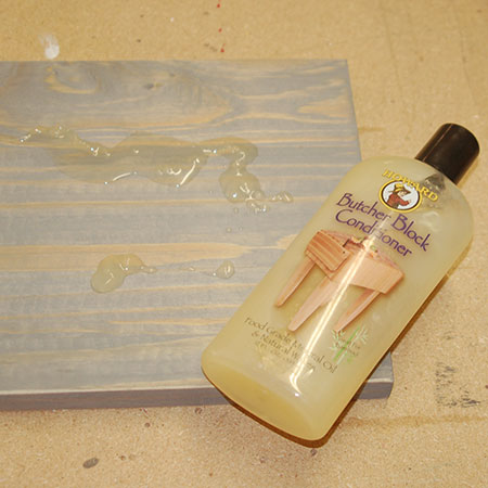 want to make a pine bread bin