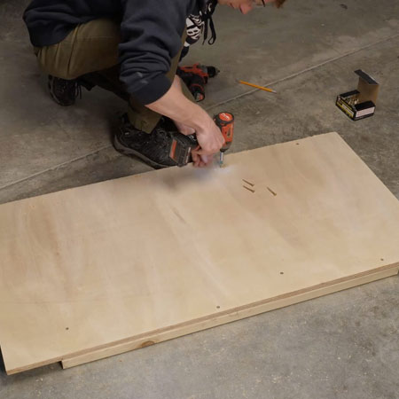 make a fold up workbench