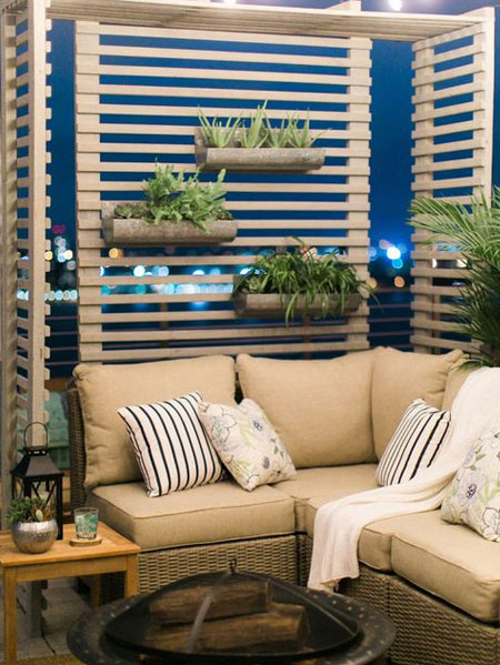 wood slat privacy screen