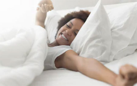 salt lamps in bedroom