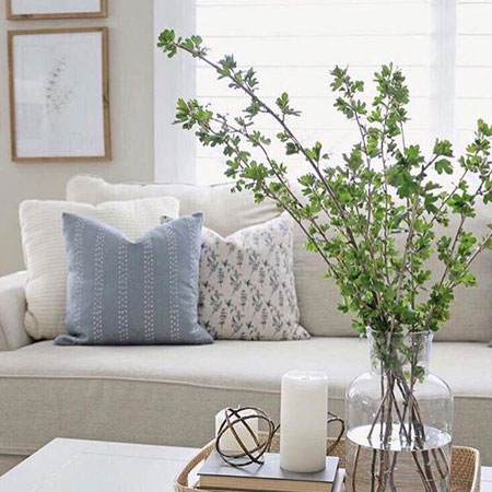 how to display cushions on sofa