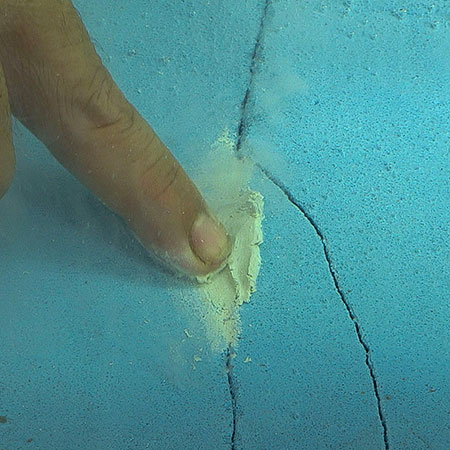 How to Repair a Crack in a Marbelite Pool