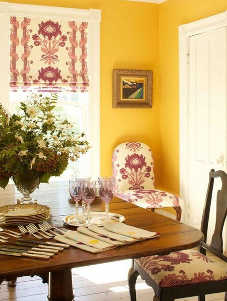 yellow walls for dining room