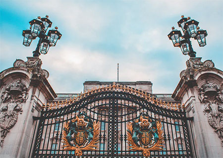 Pros and Cons of Different Driveway Gate Types
