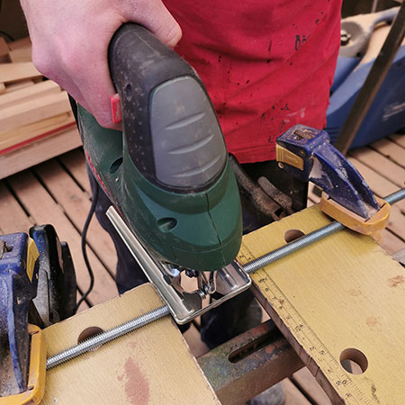 cut rebar or threaded rod with jigsaw
