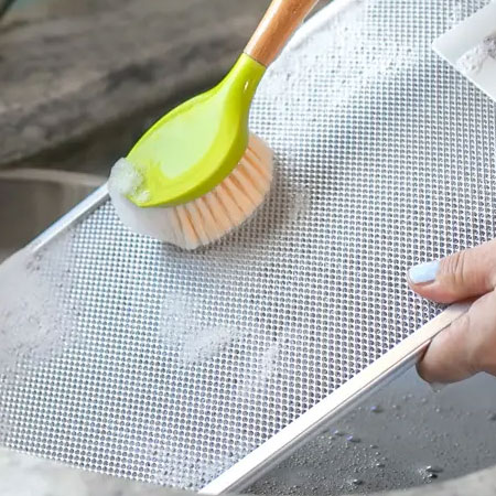 how to clean extraction hood filters