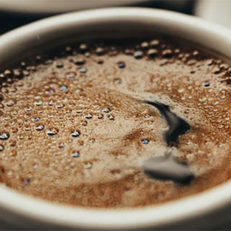 Here are some of the various benefits of drinking a cup of coffee in the morning.