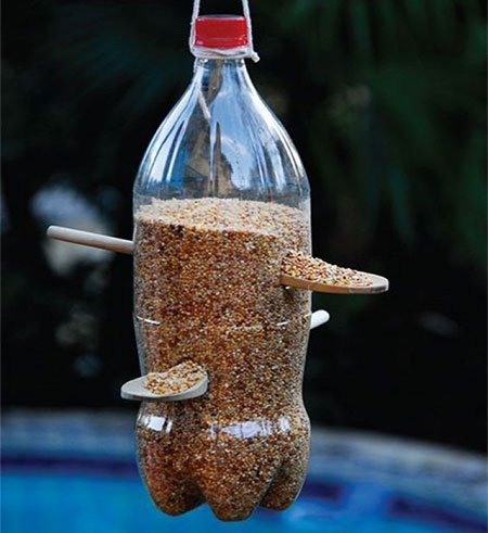 how to make plastic bottle bird feeder