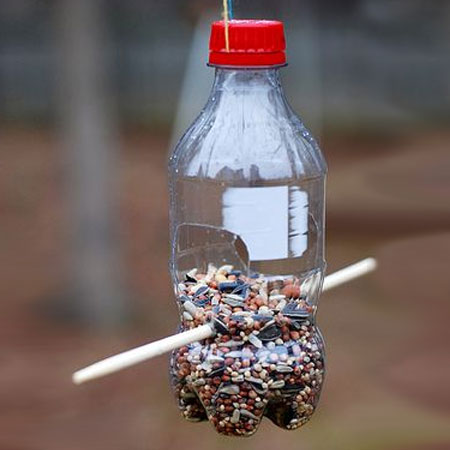 plastic bottle bird feeder