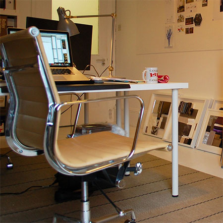 Factors to consider before purchasing office chair mat 