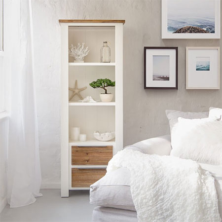 reclaimed wood no longer trendy but I love it