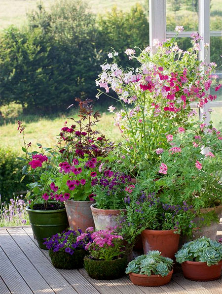 Quick And Easy Ideas To Spruce Up Your Outdoor Space
