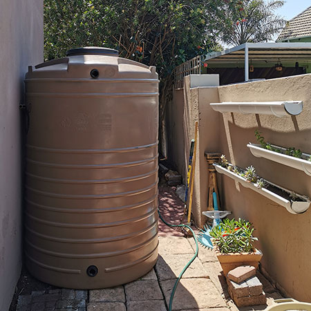 who will carry heavy items