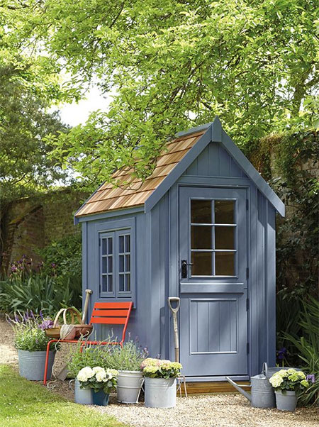 paint a garden shed in pretty colours