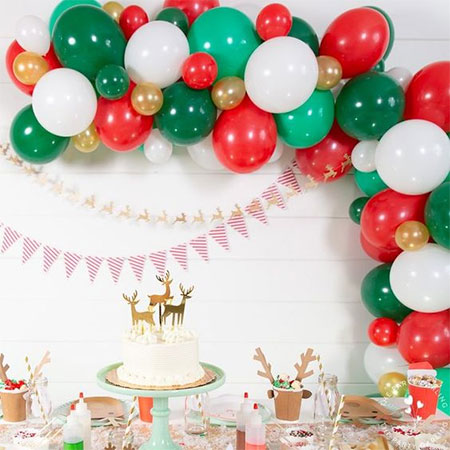 decorate christmas home with balloons