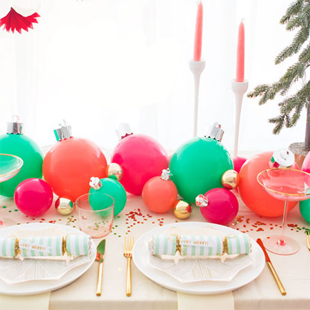make a table centrepiece with balloons