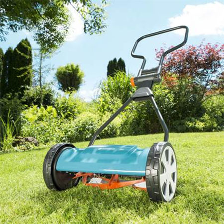 benefits push lawn mower