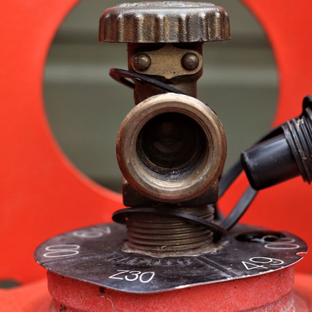 don't ignore smell of gas in the home