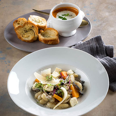 Lunch gets lavish at The Hussar Grill