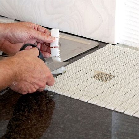 how to tile mosaic backsplash