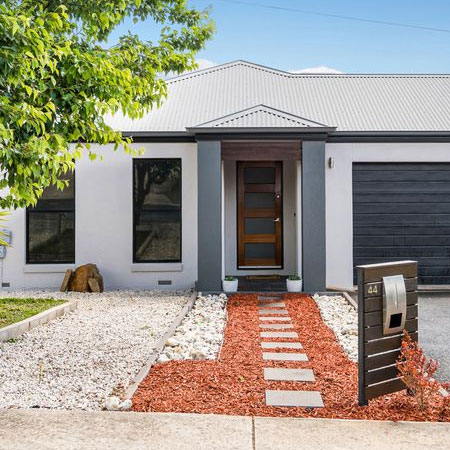 design pathway for front garden