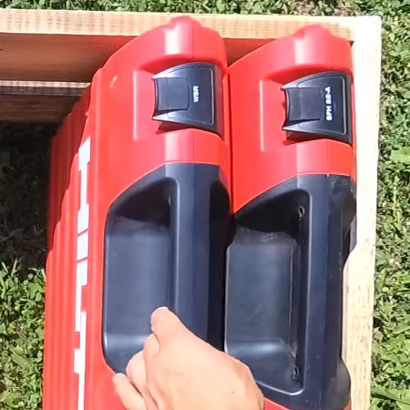 Use Pallet Wood to Make a Holder for your Power Tool Cases