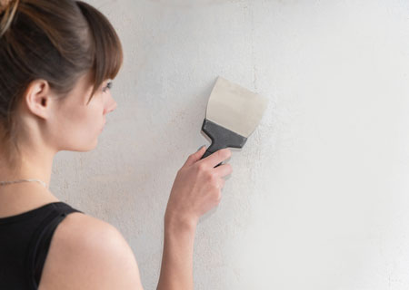 fix cracks in kitchen walls before painting