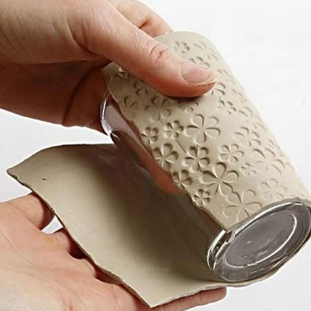 Use Air-Dry Clay to make Decorative Clay Vases