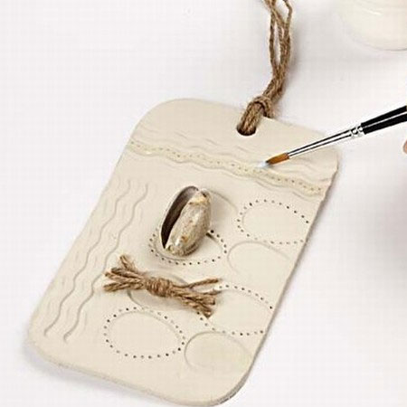 Use Air-Dry Clay to make Decorative Clay Vases