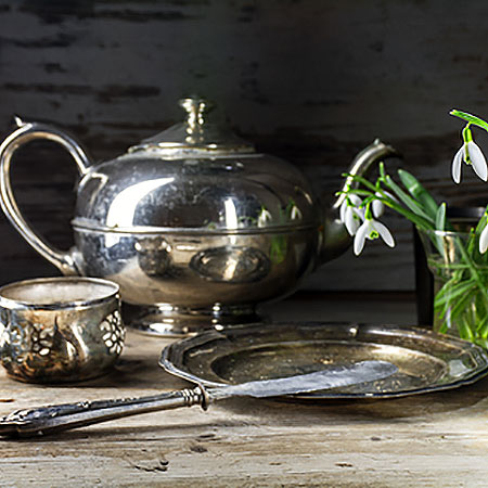 polish silver with bicarbonate of soda