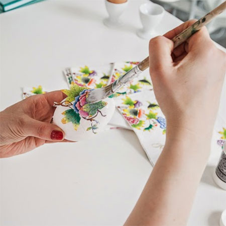 How to Decoupage Pretty Easter Eggs
